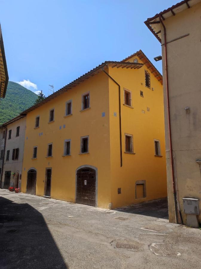 Residence Il Giardino Sul Fiume Nera Cerreto di Spoleto Bagian luar foto